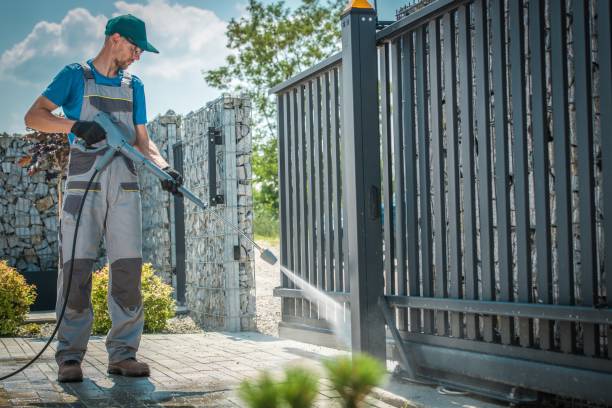 Best Parking Lot and Garage Cleaning  in Buttonwillow, CA